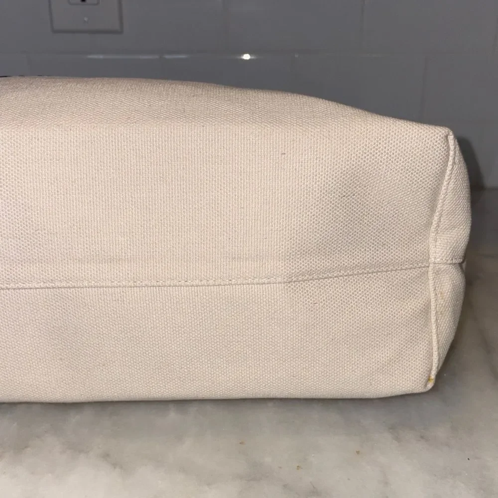 Michael Kors Canvas Tote Bag Weekender Beige Black Parfums
